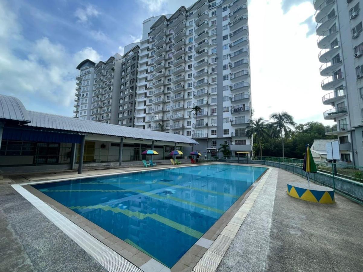 Fullhouse Marina View Villas Apartment Port Dickson Exteriér fotografie